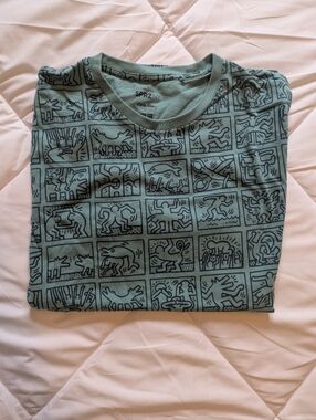 Uniqlo Keith Harring Short Sleeve Tee with Black Pop Art Panels